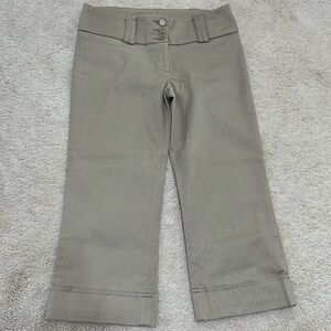 Beige low rise capri